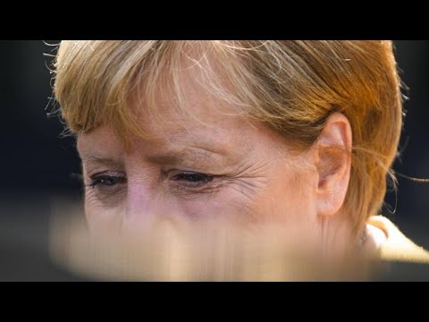 Videó: Egy Német Székesegyházban A Mágusok Alakjait A Tolerancia Miatt Eltávolították Az Odúból