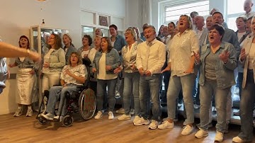 Popkoor Just for Fun rockt met “Done With It” (Kensington) | Zingen aan Zee 2025
