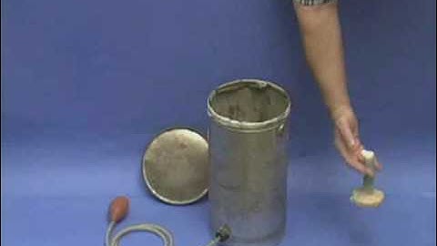 Dust Explosion in a Metal Can
