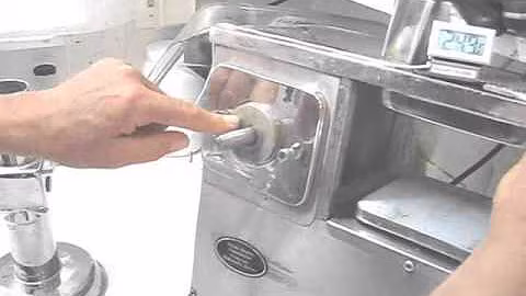 Oiling a front motor shaft seal on a WHF juicer or Norwalk juicer with switch enabled