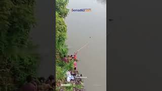 Download Lagu Satu Korban Tenggelam di Jembatan Langon Tegal Ditemukan Meninggal MP3 Download Lagu Satu Korban Tenggelam di Jembatan Langon Tegal Ditemukan Meninggal MP3