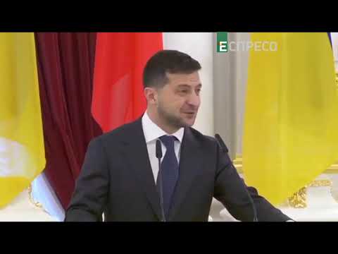 Забобони: Зеленський прийшов неголеним на зустріч із прем'єром Чехії