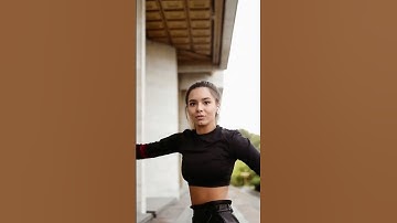 Abstract Scribble Seamless Transitions Davinci Resolve