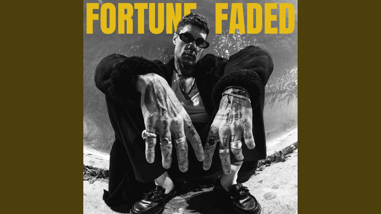 YouTubeでFortune Fadedを視聴