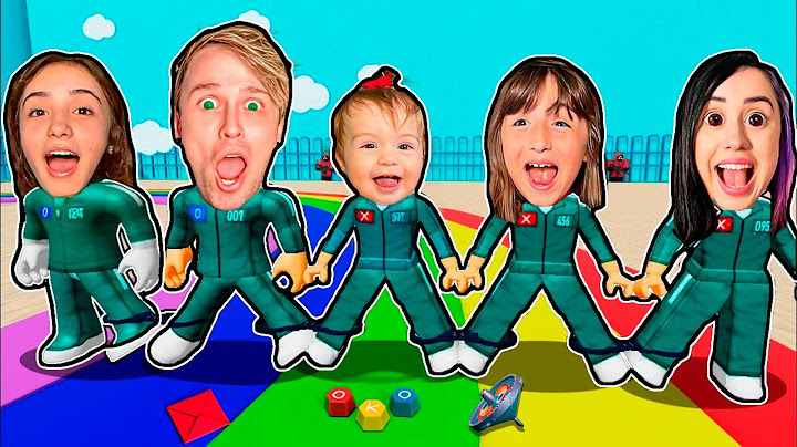 MINHA FAMÍLIA FOI para o ROUND 6 no ROBLOX! Quem é o melhor? Roblox