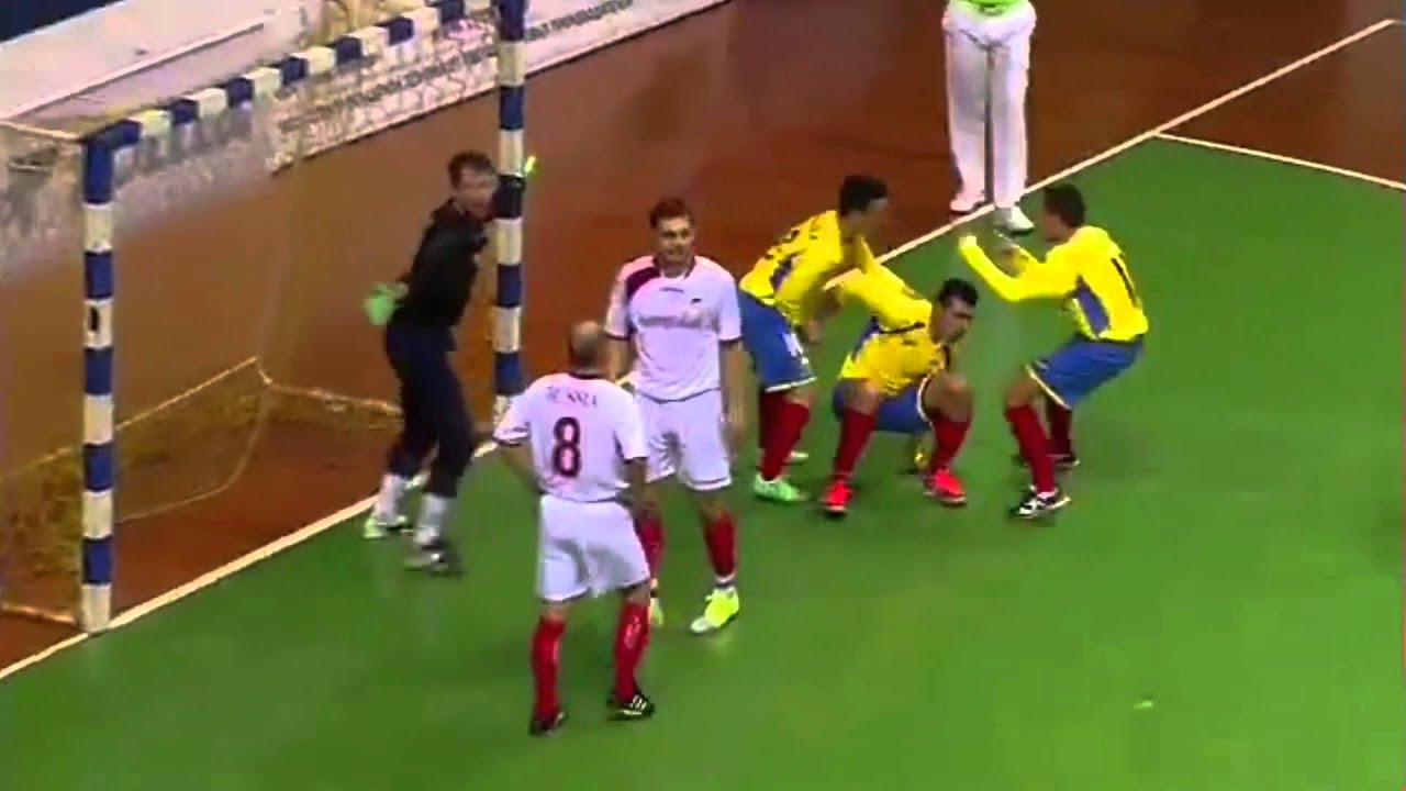 Amazing goal by Colombia (AMF World Cup Futsal 2015) - YouTube