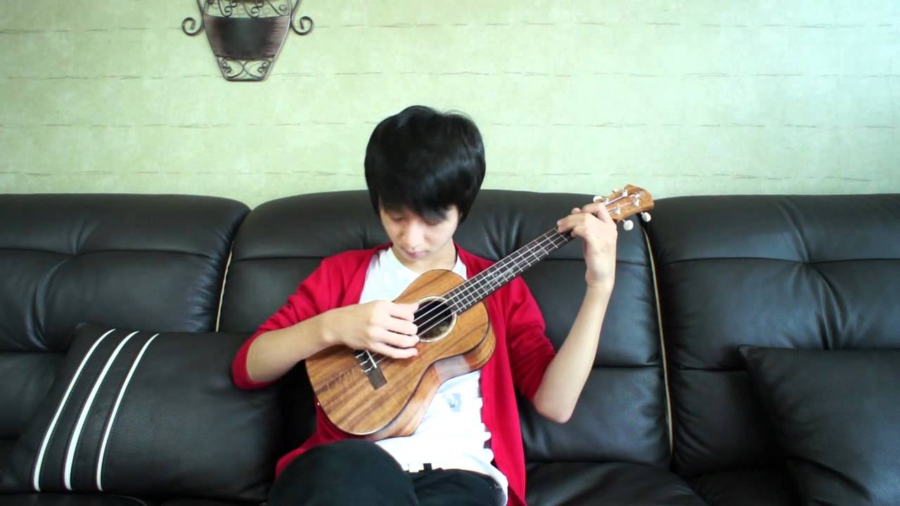 Forebyggelse en million systematisk Super Mario Theme - Sungha Jung (Ukulele) - YouTube