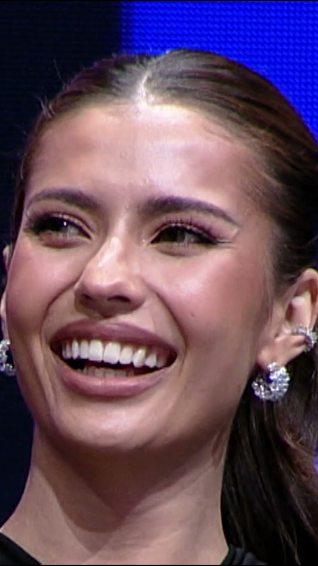 ขำแบบนางงาม ขำแบบไม่มีเสียง #Faceoffแฝดคนละฝา