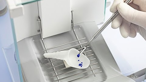 Precision weighing with SmartPrep — disposable weighing funnel