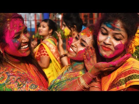 Video: 2021 Индиядагы Teej фестивалы: Аялдар үчүн муссон фестивалы