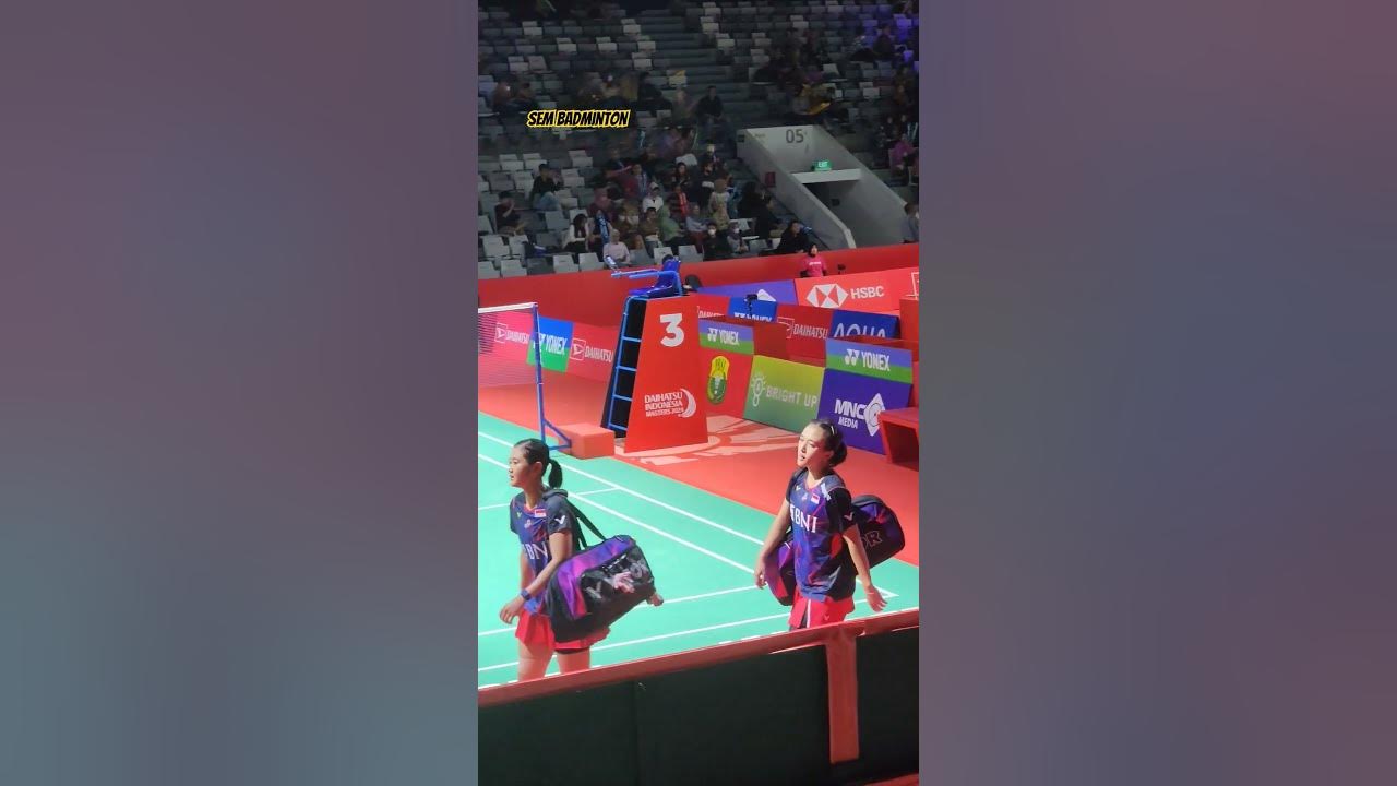Febriana Dwipuji Kusuma/ Amalia Cahaya Pratiwi [Ana/Tiwi] & Jesita Putri Miantoro/ Febi setianingrum
