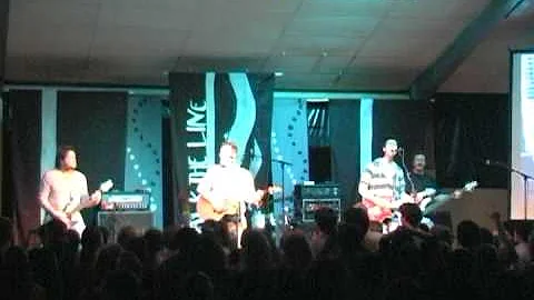 Gregg Hampton & The Vine Band - Holding Nothing Back