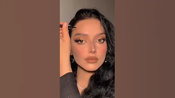 واو الشامات شو حلت مكياجها وملامحها 