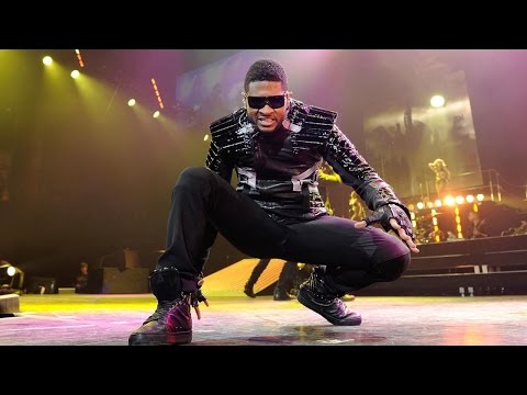 Top 10 Male Singers Who Can Dance