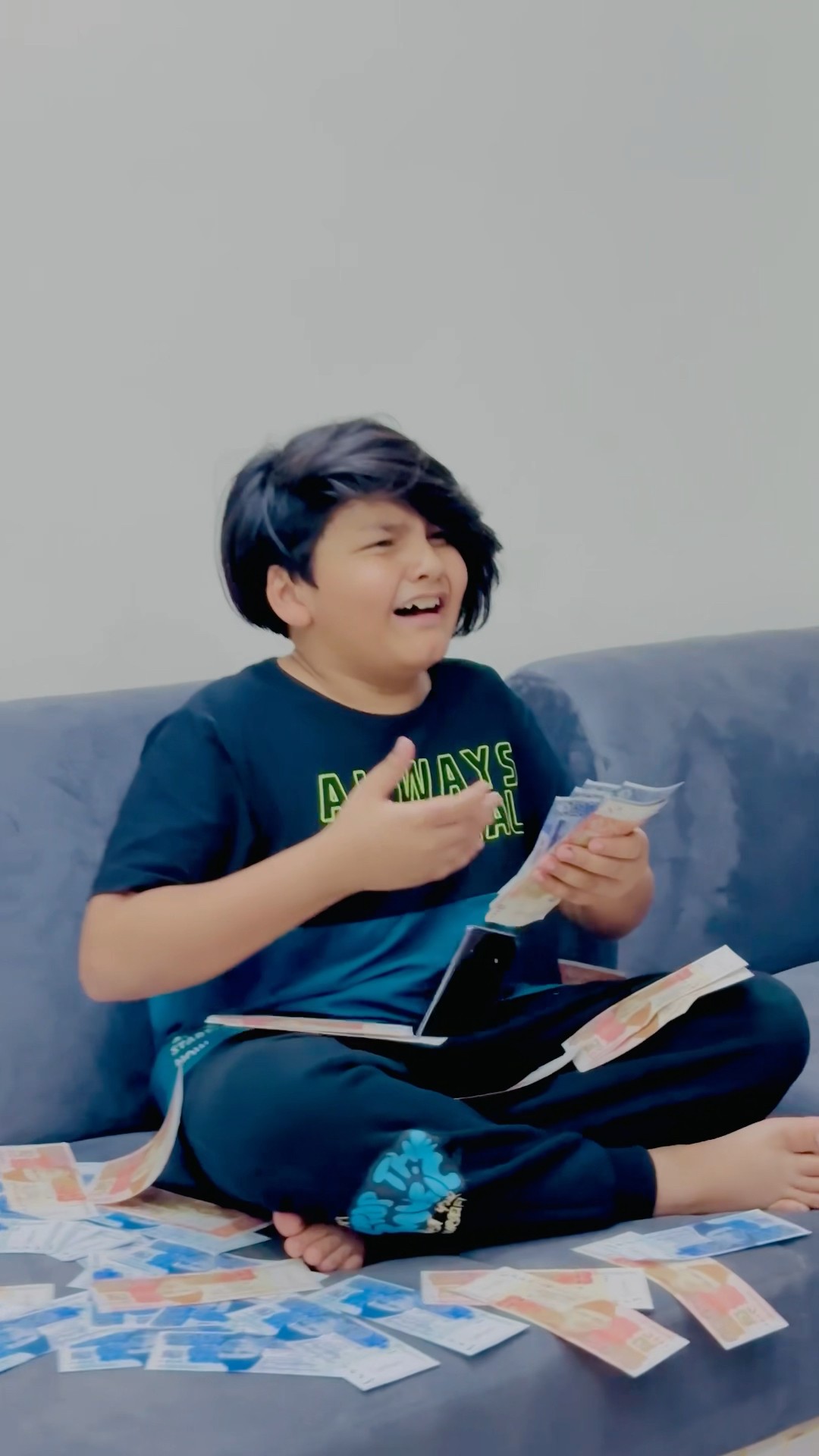Hyeeee ghreebi ? #viralvideo #funny #comedyfilms #trending #comedy