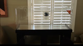 Howdy and thanks for watching. This will be the first of several videos that will review my new 75 gallon Clear for Life acrylic tank 