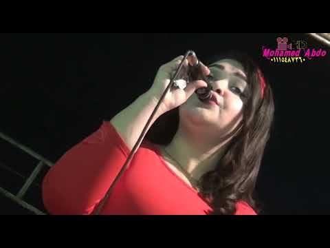 معندكش فكرة هواك قد ايه تغنى دينا وتشعل بها الفرح 