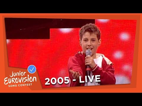 Antonio José - Te Traigo Flores - Spain - 2005 Junior Eurovision Song Contest