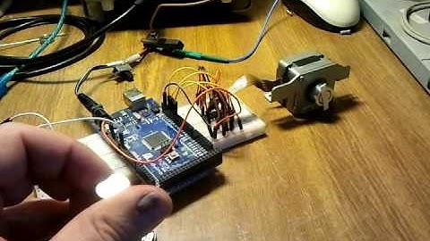 Управление шаговым двигателем от дисковода 5,25