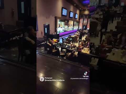 Estoy en el casino jubilet en Mty