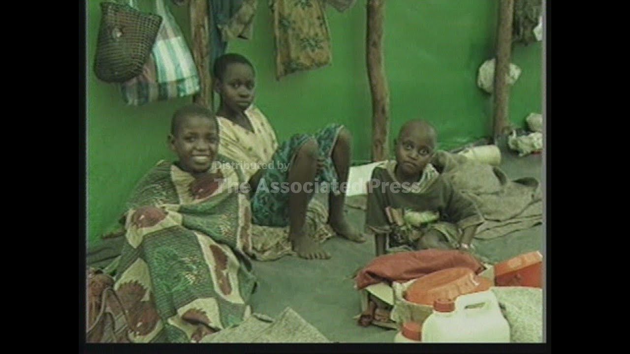 ZAIRE: TINGI TINGI CAMP: REFUGEES IN A DESPERATE SITUATION