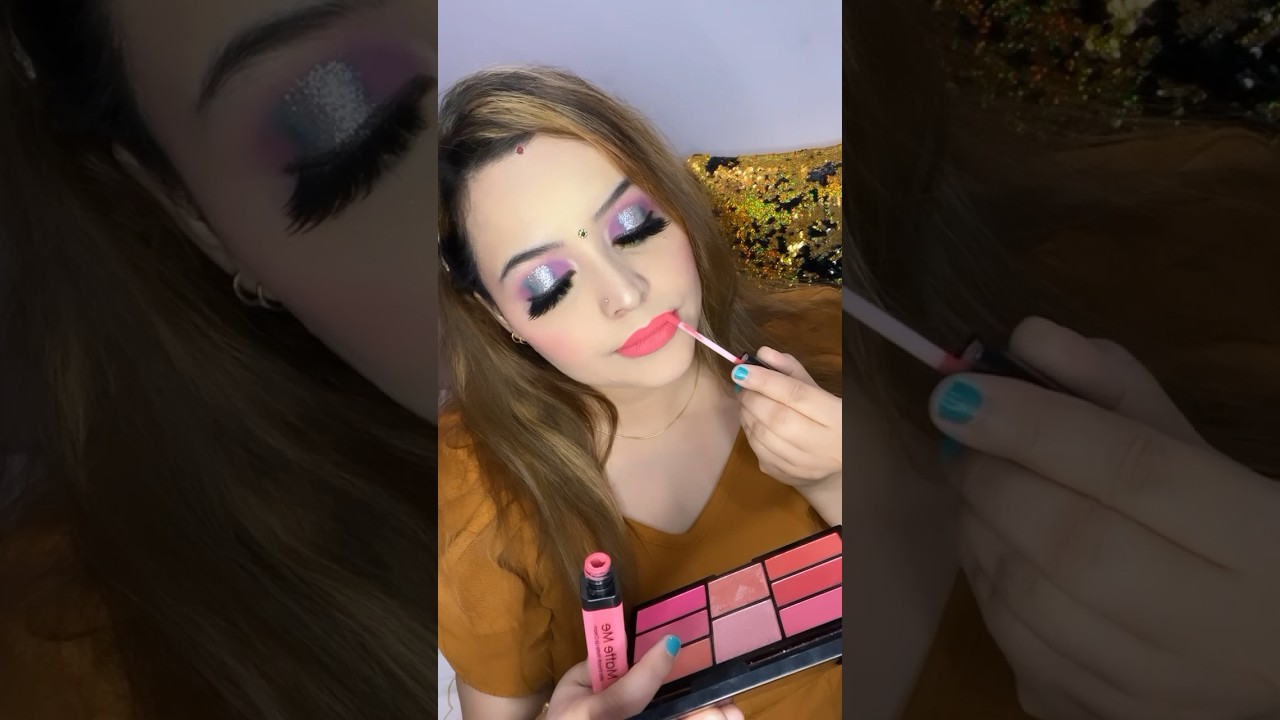 Love Highlighted Neon Pink Lips ❤️✨🥰