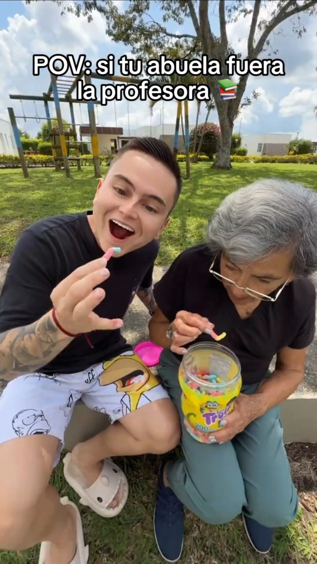 Mi abuela y las gomitas ???