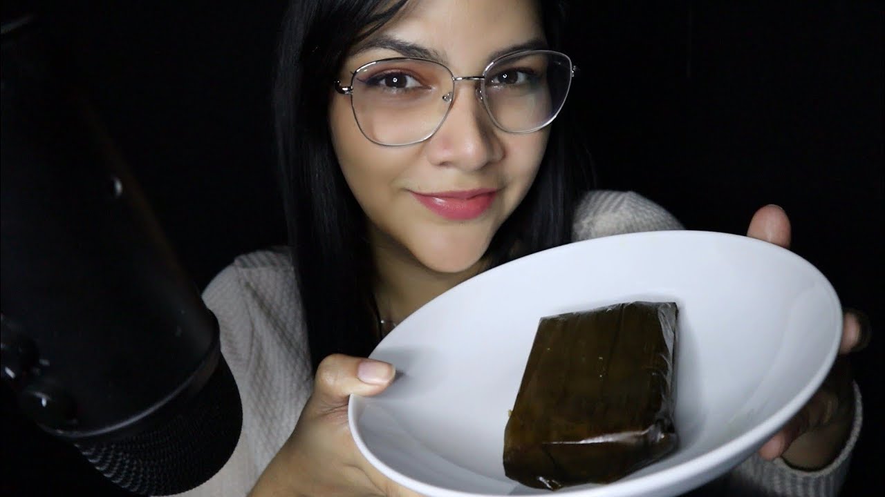 ASMR comiendo tamales mexicanos | probandolos por primera vez 🫶🏻