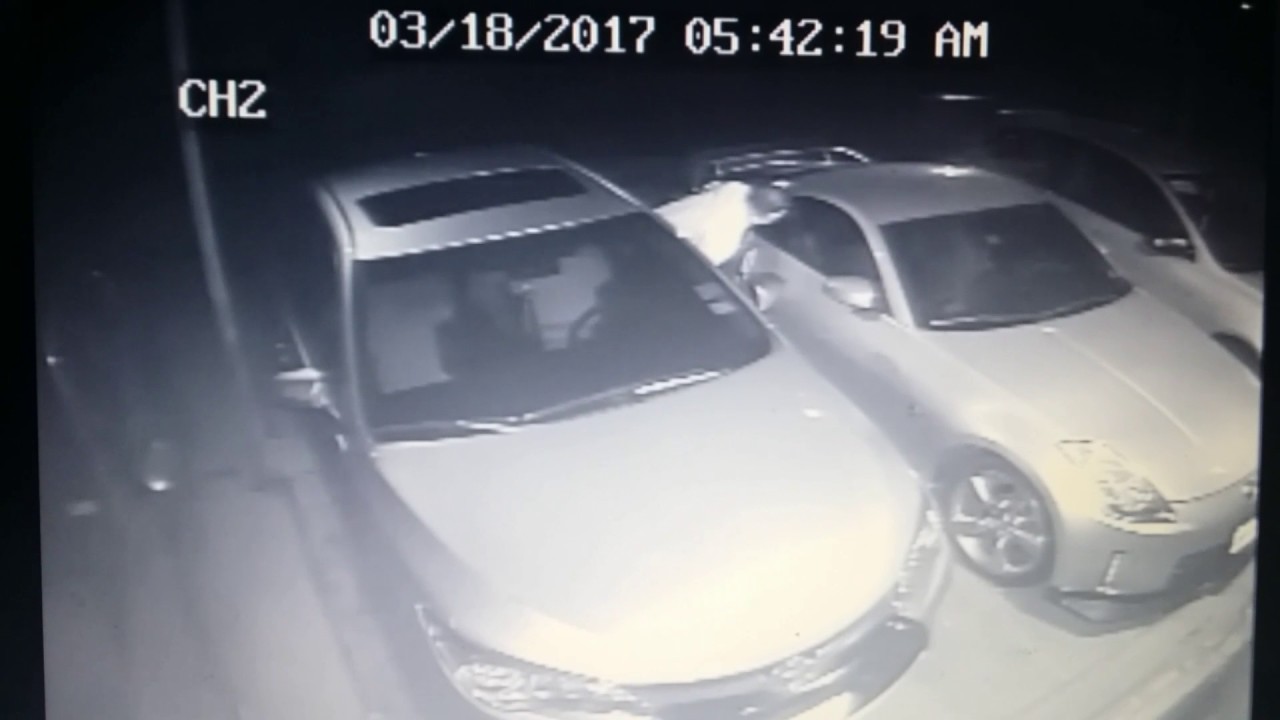 This guy try to break into my car - YouTube