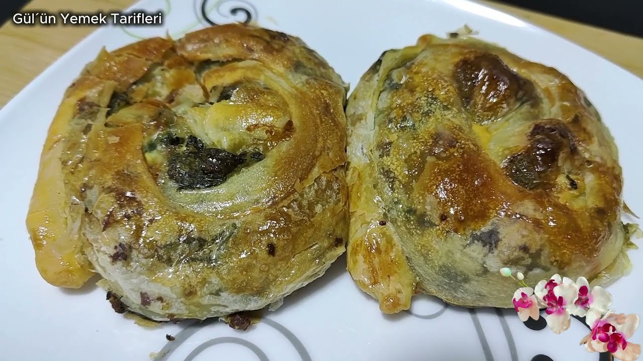 Bu Börek Tarifiyle Herkes Şaşıracak! Çarşaf Böreği Nasıl Yapılır? | En Kolay El Açması Börek Tarifi Bu Börek Tarifiyle Herkes Şaşıracak! Çarşaf Böreği Nasıl Yapılır? | En Kolay El Açması Börek Tarifi
