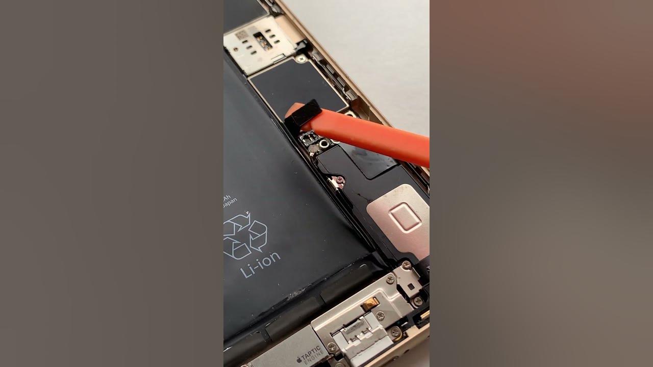 Fixing boot loop on iphone 6s plus battery change go viral shorts