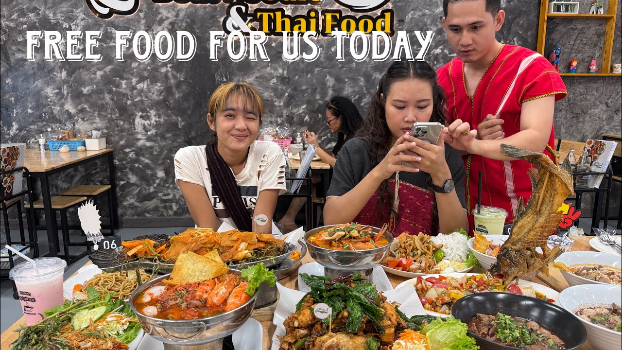 Free Food At Lotus Today 🫣🫣🫣🫣debary you pa doh lar bees khu 