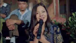 Jenny Jathang                              Theih Chang Ve Se