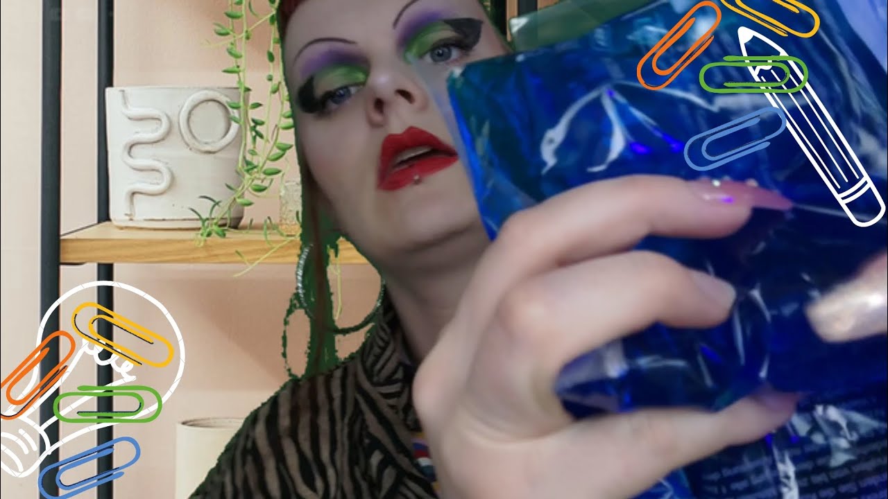 ✏️🎒School Secretary treats your injuries👩‍🏫 ASMR (German)