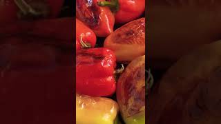 #перцы #чтоприготовить #болгарскийперец Жареные перцы. Будет салат с чесночком