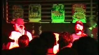 THE APERS - Stardumb Records Bash, Aug 16th, 2002.