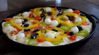 Focaccia/pizza filled with ricotta and canned tuna. Have you ever tried?