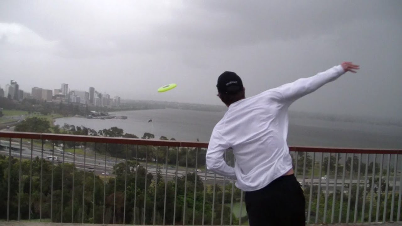 World's Longest Frisbee Throw | Brodie Smith