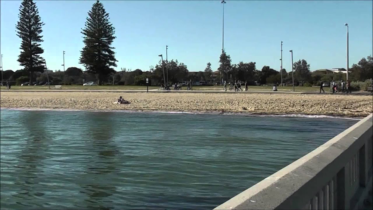Elwood Beach, Melbourne Australia May 3, 2015 YouTube