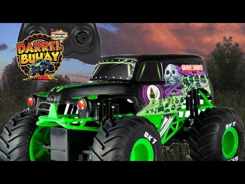 Monster Jam Grave Digger RC Unboxing | Playing With My Mom and Dad