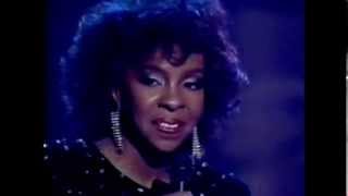 #nowwatching Gladys Knight LIVE - Free Again / I Will Survive