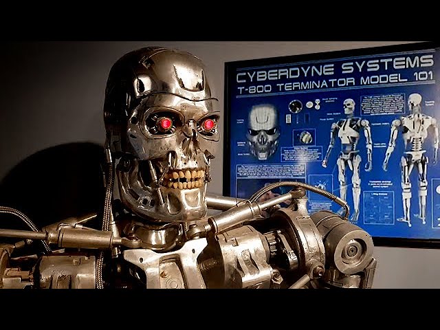 Man Spent 4 Years Hand Making Full Scale Terminator T-800 Out Of Metal 