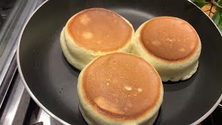 Fluffy and Delicious Japanese street food! $1 Cheap ingredients! Easy homemade Souffle pancake