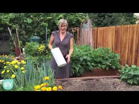 How to make an in-ground worm farm tower