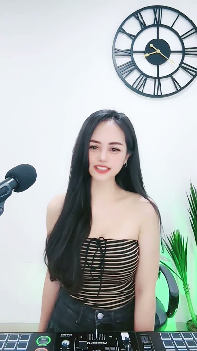 Masih malu buat goyang🥰😍 #dj #trending #tiktok #shortvideo #viral #shorts