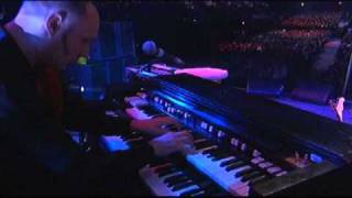 Celebrity Amy Winehouse "Stronger Than Me" Live at the Strat Pack concert 2004 Wealth