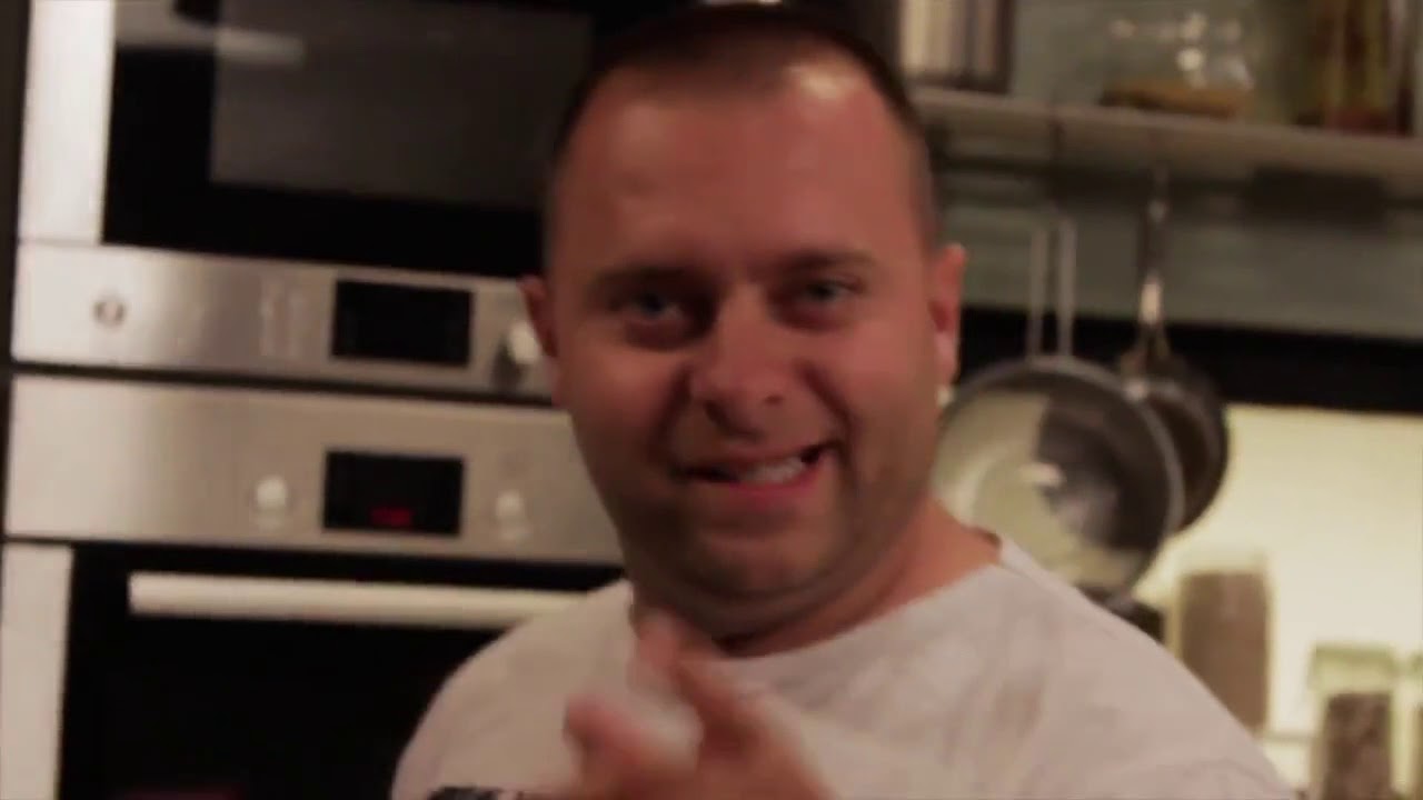 Marso x Valyo Night - Iskam (Official Video)