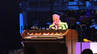 PERFORMANCE - Mark Mothersbaugh at Yesssss! MOCA Gala 201...