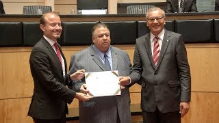 Parlamento concede o título de cidadão catarinense ao desembargador Torres Marques