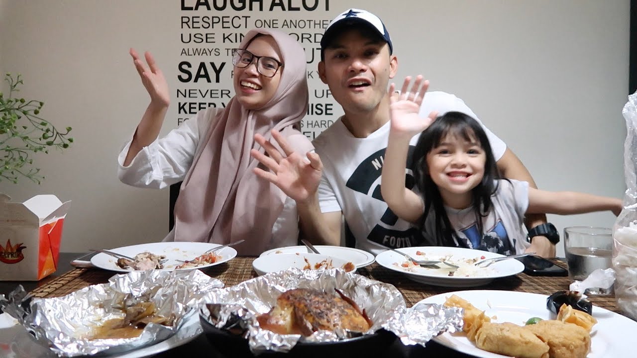 MENCARI HALAL #3 - MENU JAGOAN DI ORDER ONLINE + HOME TOUR!